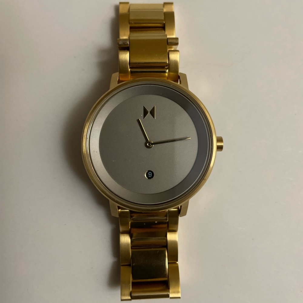 MVMT Signature II Watch in Champagne Gold